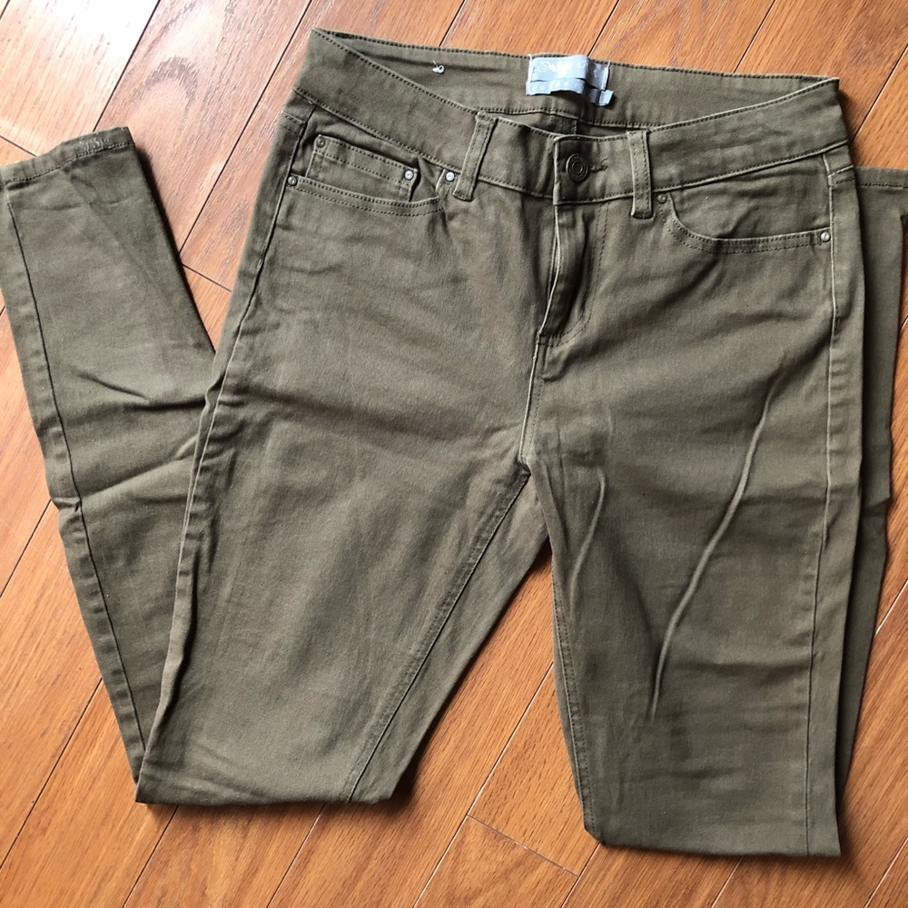 Olive green skinny pants